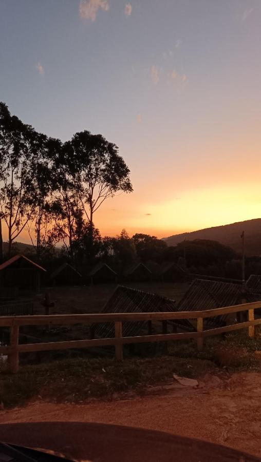Chales E Camping Do Robinho 1 São Tomé das Letras Exteriér fotografie